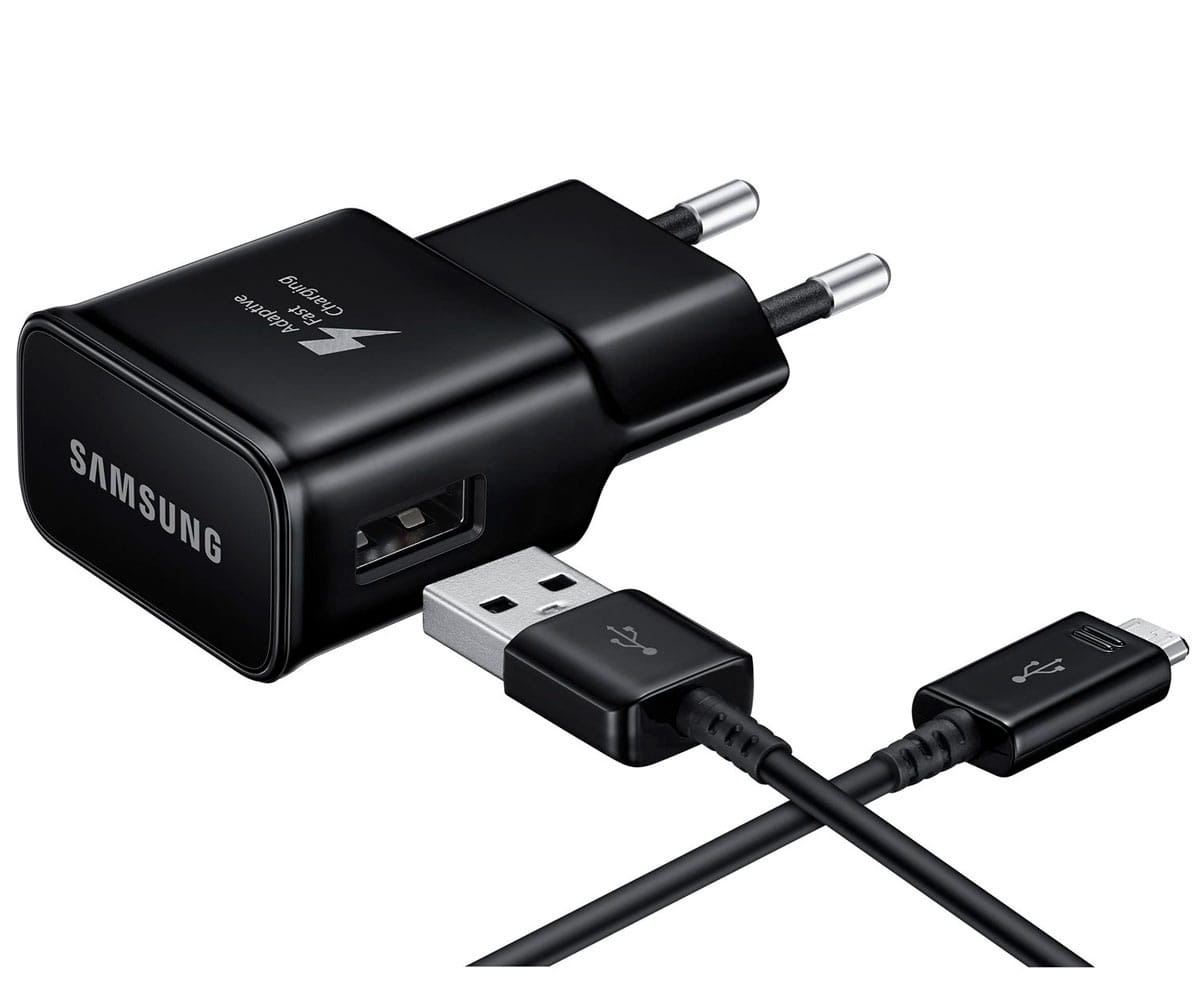 Samsung EP-TA20E Negro / Cargador de red eléctrica USB-A 15W + Cable USB-C