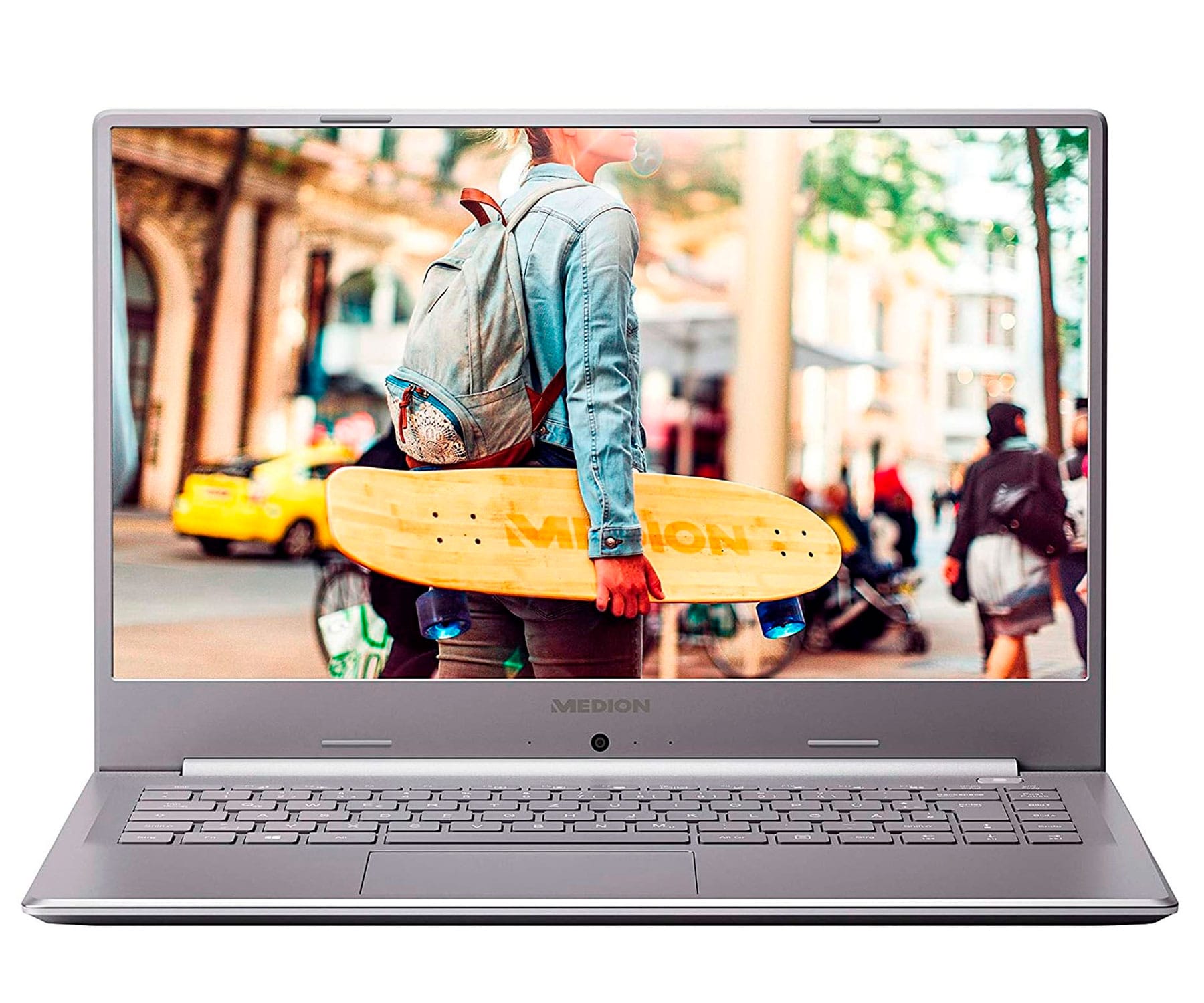 MEDION E6247 MD62004 Plata / 15.6" Full HD / Intel Celular N4020 / 8GB / 256GB SSD / Windows